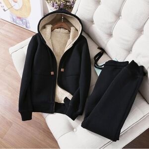 Womens 2 Piece Outfits Fleece Lined Sweatsuits Zip Up Sherpa Lined Hoodie Jacket